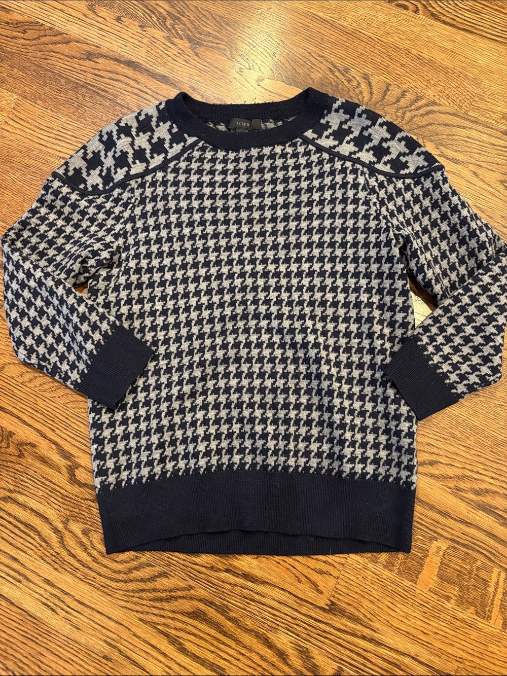 J. Crew merino wool Houndstooth Crewneck Sweater - Navy & Light Gray, s